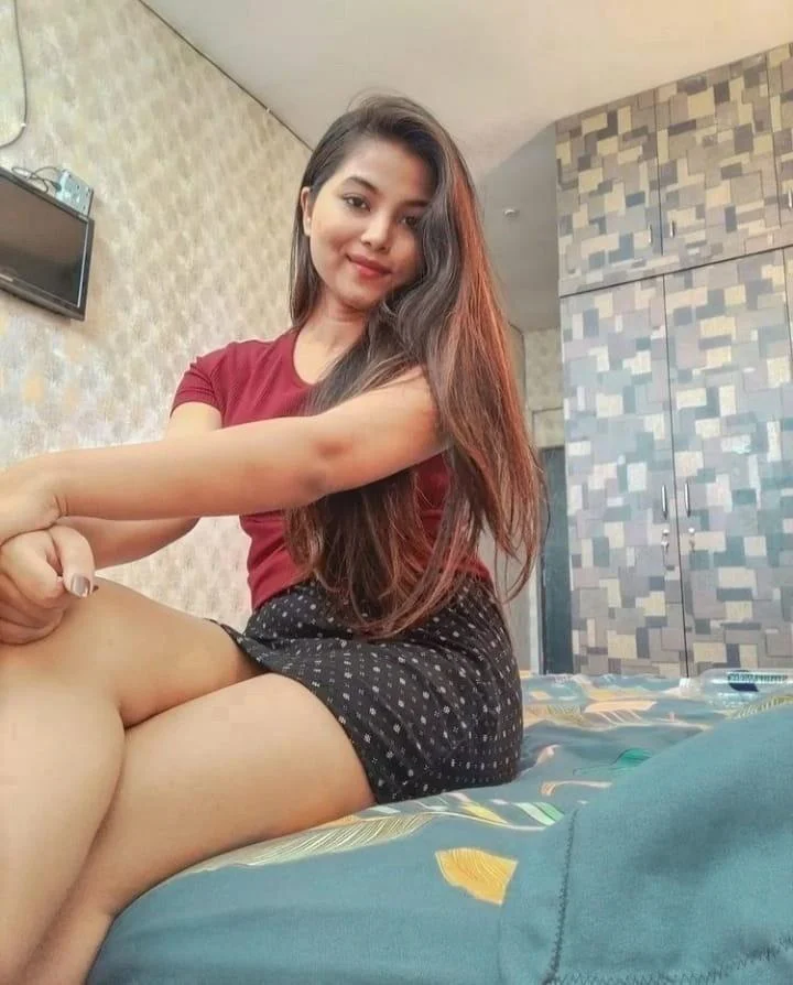 BEST VIP BEAUTIFUL CALL GIRLS SERVICE IN CHANDIGARH CITY